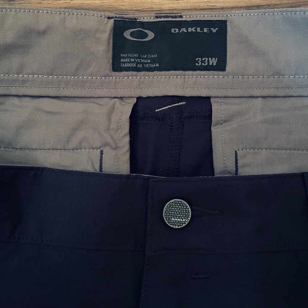 NEW! Mens Oakley Take 2.5 Golf Short Classic Jet Black Size 33 [441931-01K] - Picture 8 of 12